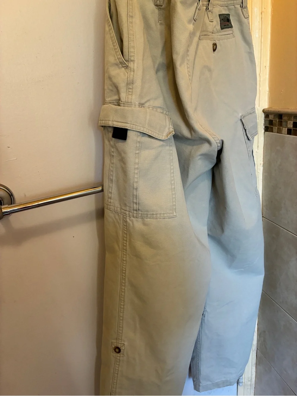 The North Face Men's Light Khaki Cargo Pants